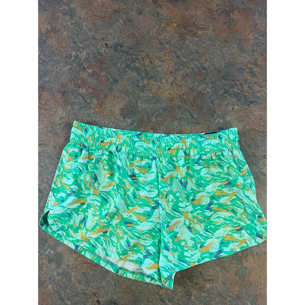 DSG Womens Medium Stride Short Mini Camo Green